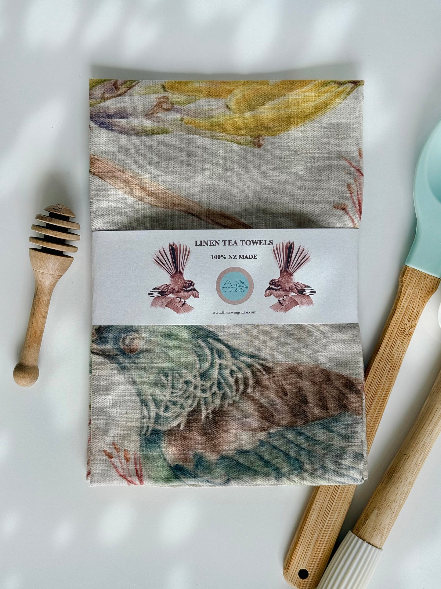 TUI on HARAKEKE LINEN TEA TOWEL